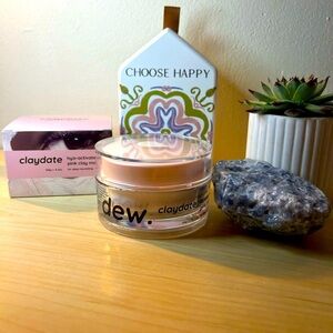 NIB Dew of the Gods Claydate Pink Clay Healing Face Mask